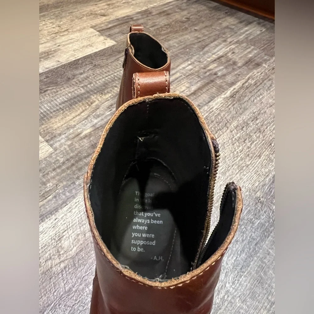 LIKE NEW! Helm Pablo tough leather boots size men’s 10.5